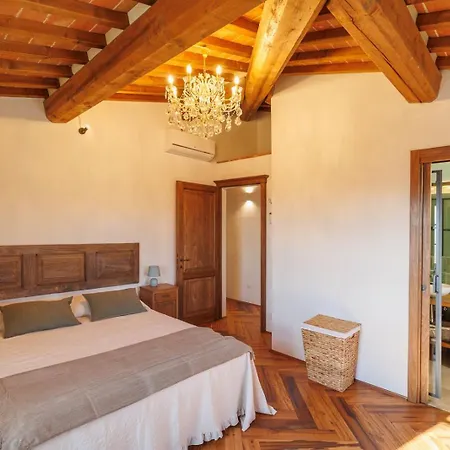 La Bella Di Campoleone Vila *