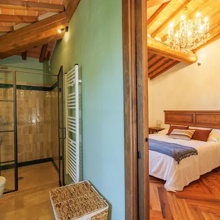 La Bella Di Campoleone Vila *